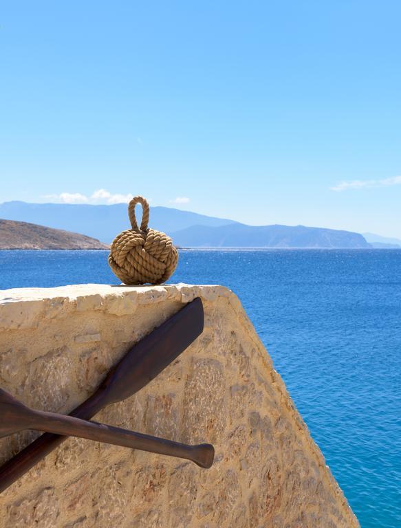 Villa Admiral'S House Chalki Town Exterior foto