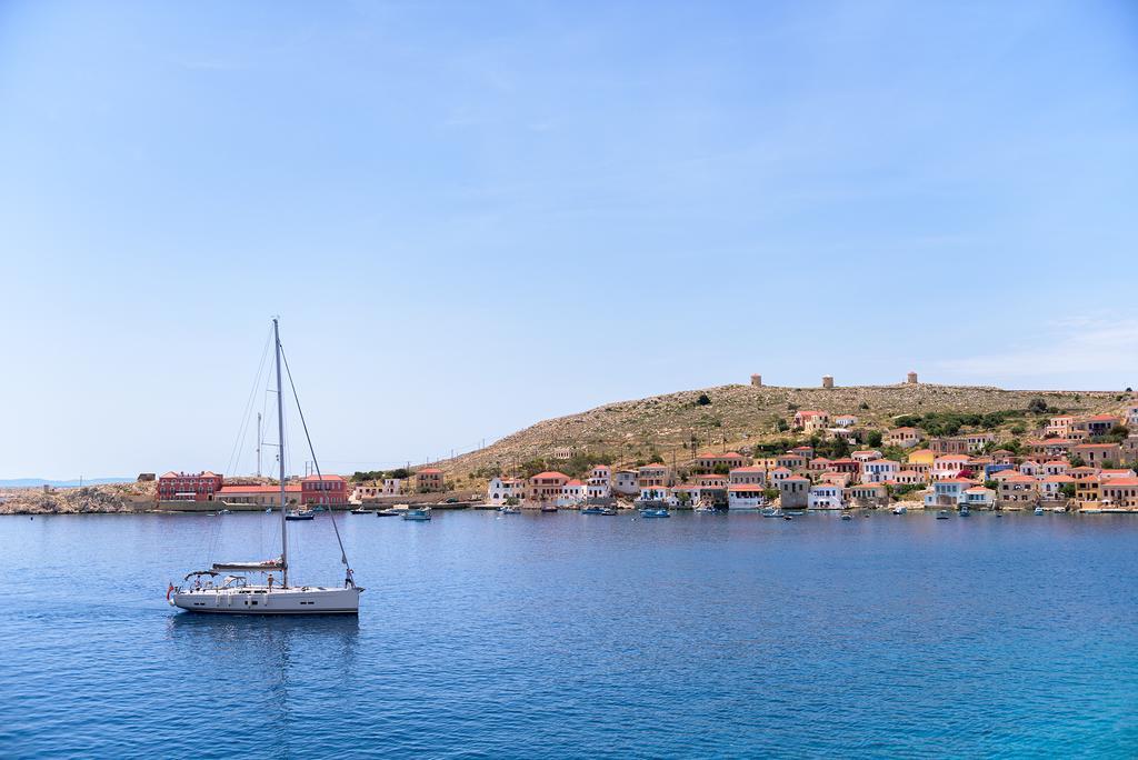 Villa Admiral'S House Chalki Town Exterior foto